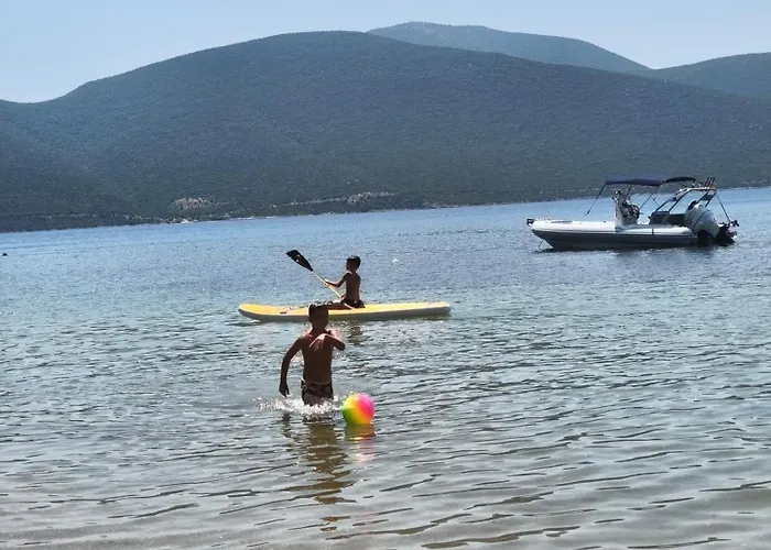 Дом отдыха Sea View Goldins House Птелеос