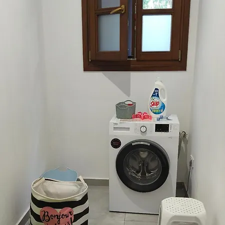 Sea View Goldins House بيت للعطل *